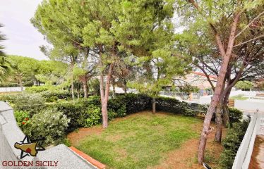 Rif: IA85 | Graziosa villa bifamiliare con terrazza in traversa Renella – Arenella
