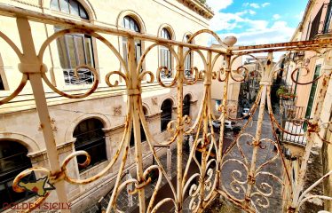 Rif: IA91 | Trilocale minimal chic in via Roma – Ortigia