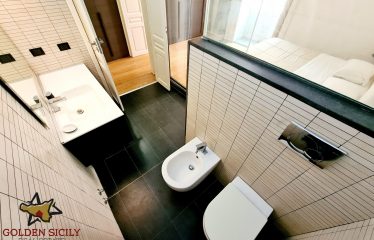 Rif: IA91 | Trilocale minimal chic in via Roma – Ortigia