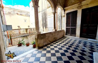 Rif: IA91 | Trilocale minimal chic in via Roma – Ortigia
