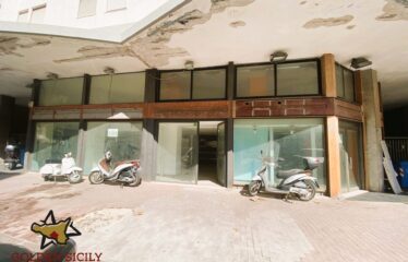 Rif: UF84 | Strategico locale commerciale in viale Montedoro – Umberto